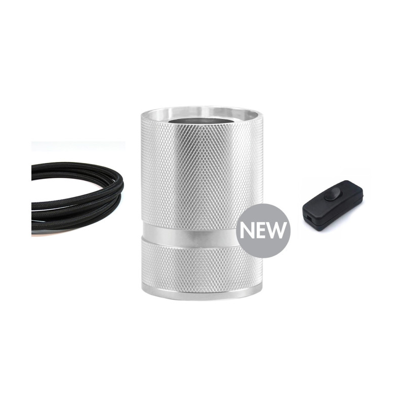 Madison – Lampe de table finition argent avec bouton | Message In The Bulb
