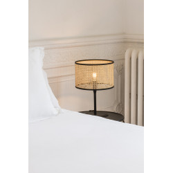 MAMBO - Lampe de table noire et abat-jour en rotin diamètre 32 cm