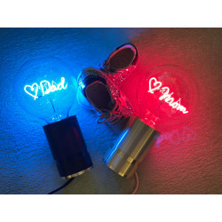 Ampoule "Love Mom" – Lumière rouge – Message In The Bulb – Verre transparent – E27
