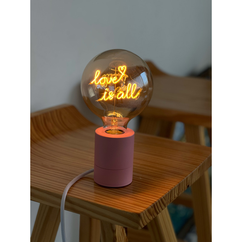 Ampoule "Love is all" – Message In The Bulb – LED ambrée – Finition ambrée – E27