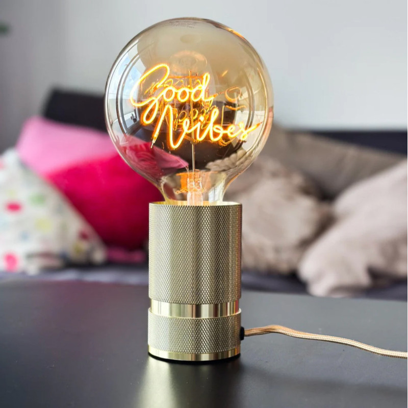 Ampoule Good vibes en verre ambré | Message In The Bulb | Ampoule LED décorative E27